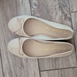 Contesa Bone color size 7 flats